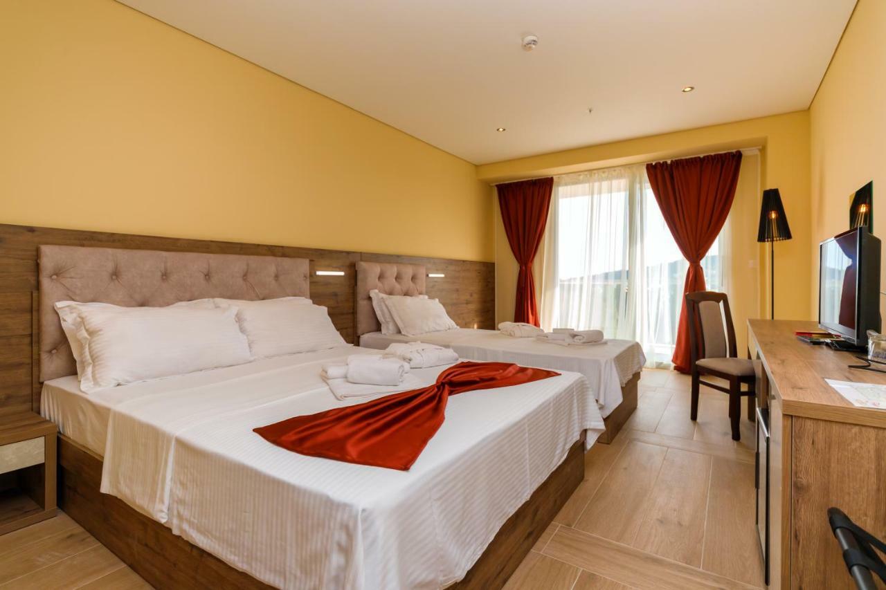 Hotel Franca Ulcinj Exterior photo